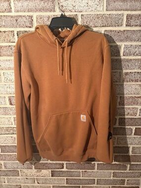 Carhartt Men’s Hooded Sweatshirt in Carhartt Brown